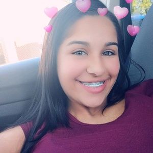 Meet your Posher, Marissa